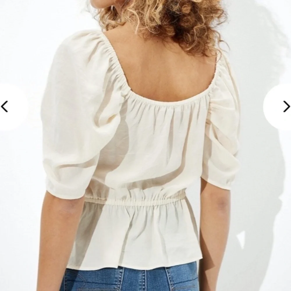 NWT American Eagle Cream Puff Sleeve Blouse - Picture 2 of 10
